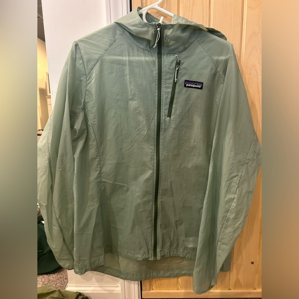 Patagonia lightweight wind/rain jacket.